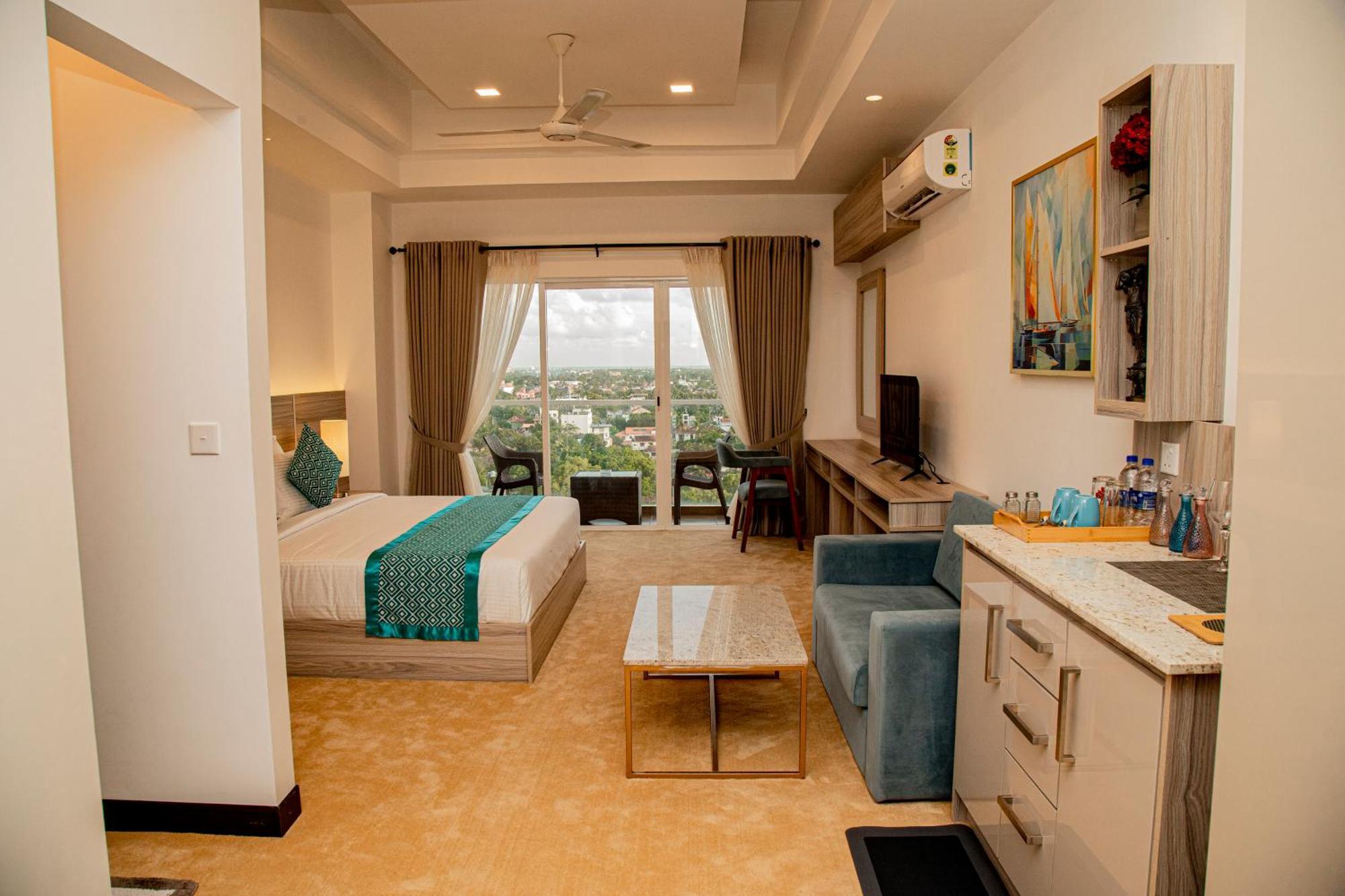 Negombo Ocean Breeze - Bliss On The Beach Luxury Apartments By Serendib Vacation Exterior photo